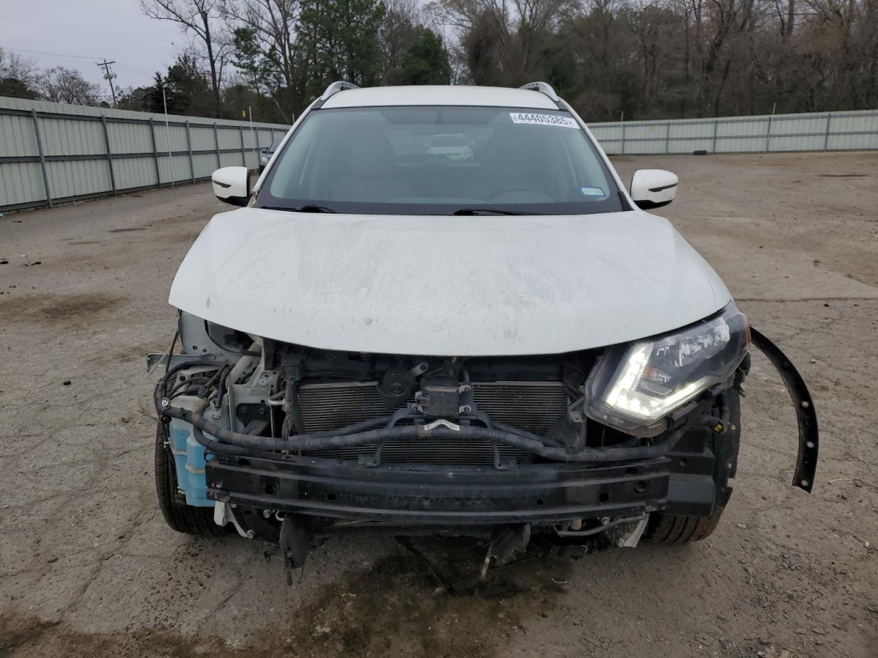 2017 Nissan Rogue VIN KNMAT2MT4HP592128 Copart auction photo, front end damage thumbnail 5