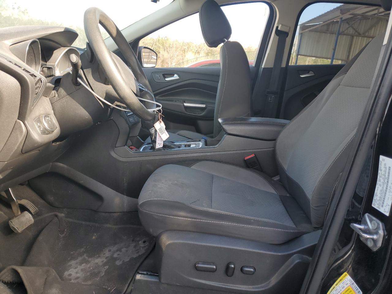 2017 Ford Escape VIN 1FMCU0GD3HUC84637 Copart auction photo, front end / minor dent/scratches damage thumbnail 7