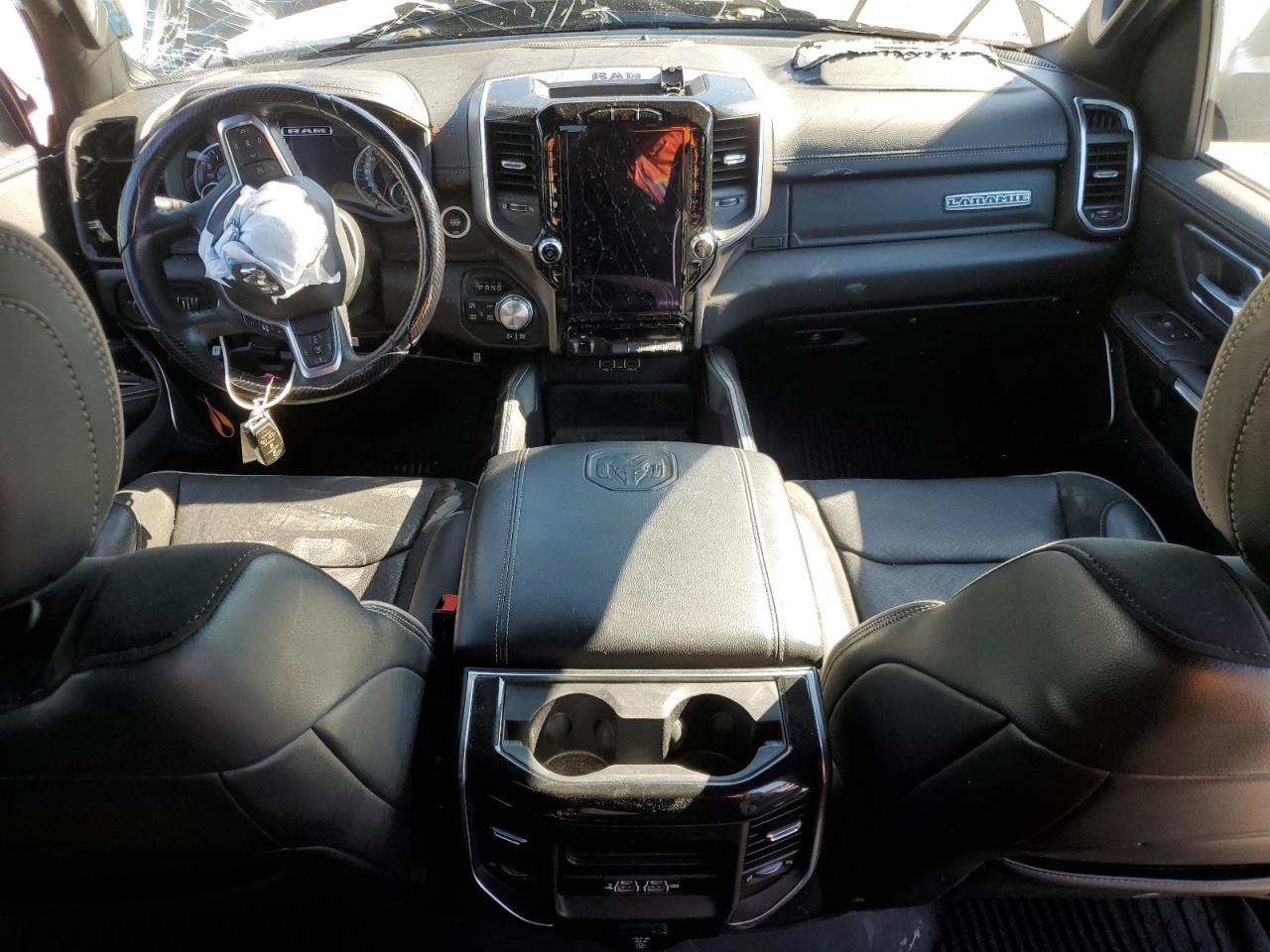 2020 RAM 1500 VIN 1C6SRFJT8LN325486 Copart auction photo, side / front end damage thumbnail 8