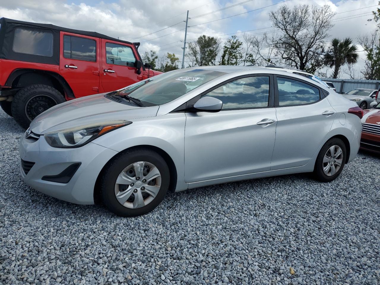 2016 Hyundai Elantra VIN 5NPDH4AE7GH769684