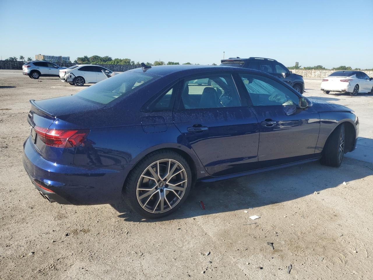 2022 Audi RS4 VIN WAUB4AF48NA017446 Copart auction photo, front end damage thumbnail 3