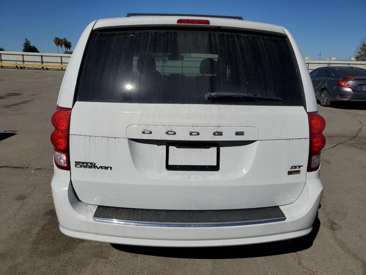 2018 Dodge Caravan VIN 2C4RDGEG9JR344766 Copart auction photo, all over damage thumbnail 6