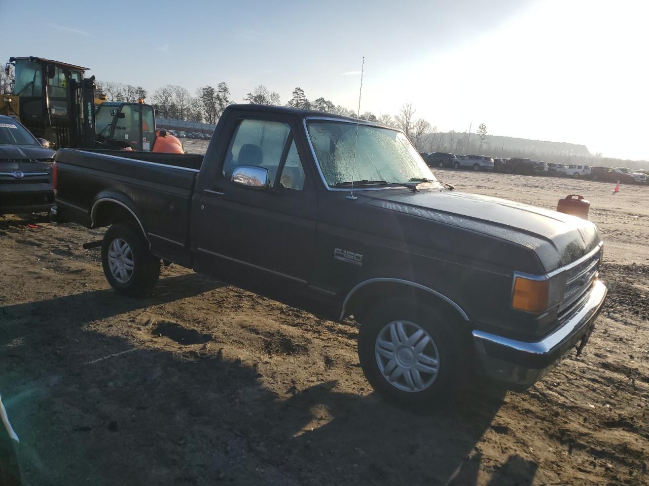 1990 Ford F-150 VIN 1FTDF15YXLNB40987 Copart auction photo, all over damage thumbnail 4