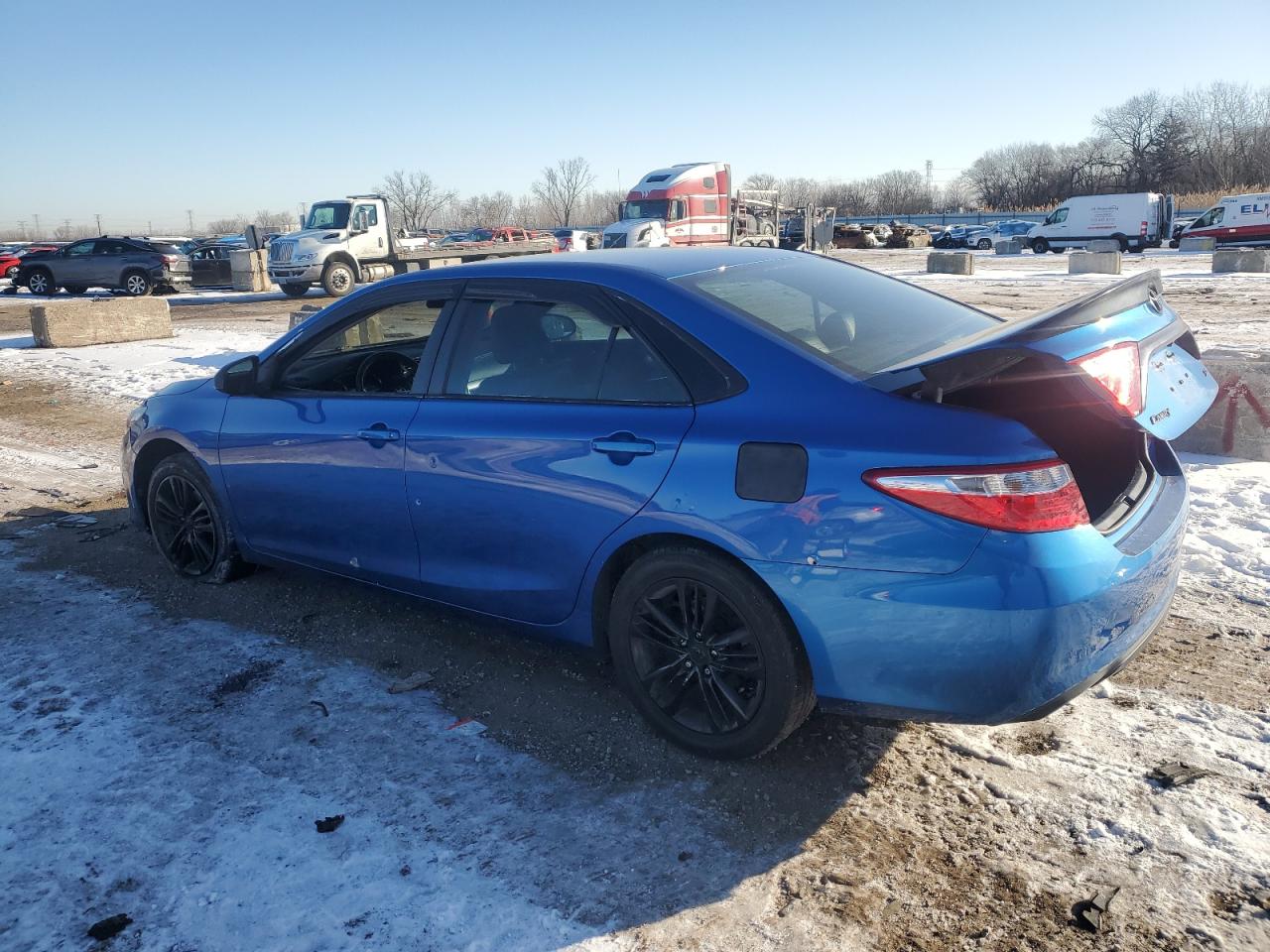 2017 Toyota Camry VIN 4T1BF1FK3HU764334 Copart auction photo, vandalism / rear end damage thumbnail 2