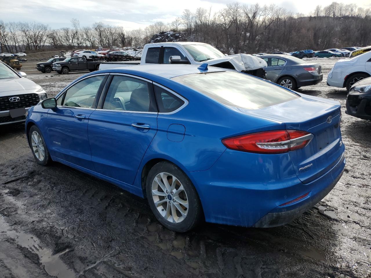 2019 Ford Fusion VIN 3FA6P0MU6KR158371 Copart auction photo, front end / minor dent/scratches damage thumbnail 2