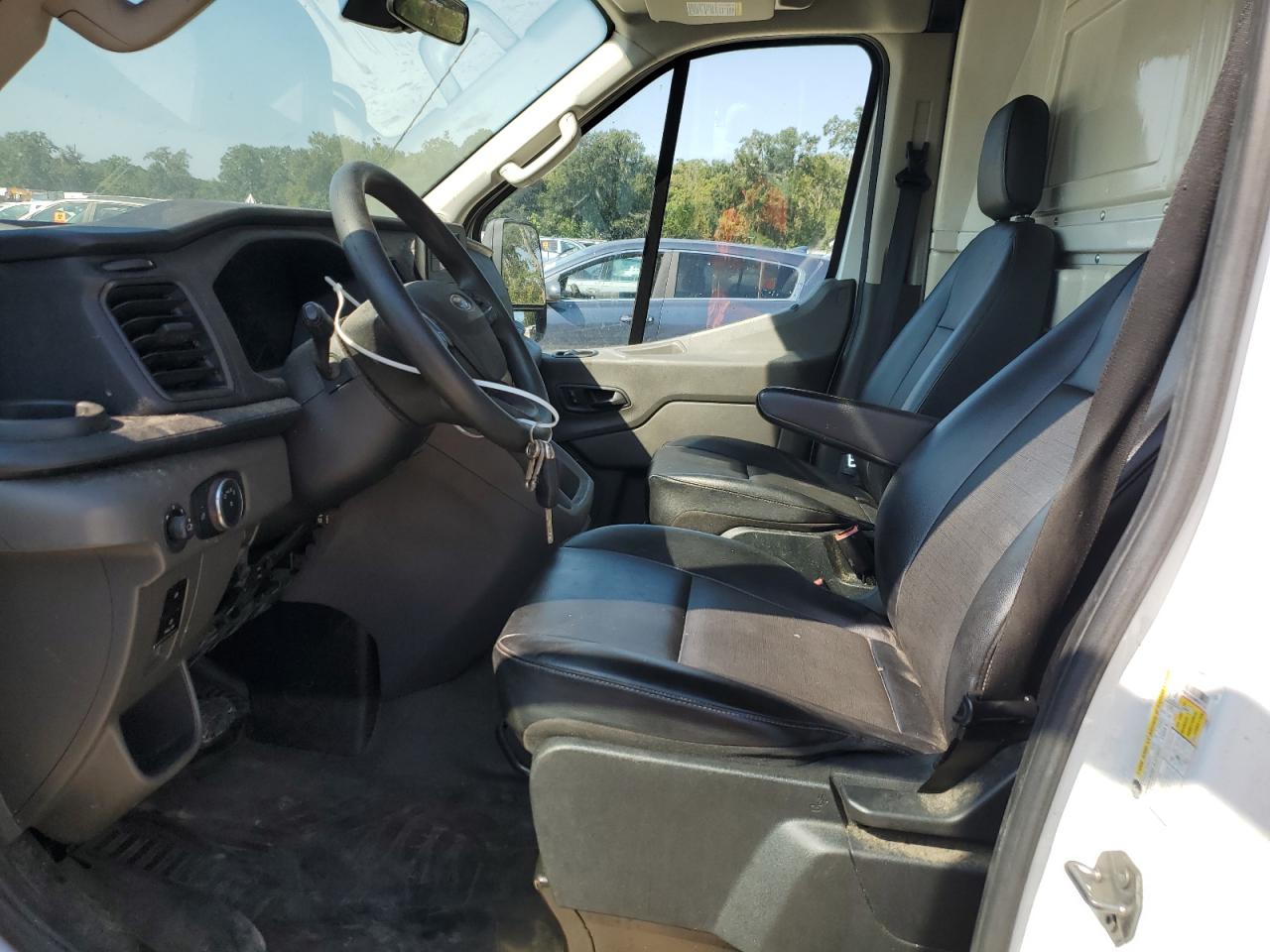 2021 Ford Transit VIN 1FTBR1CG5MKA07758 Copart auction photo, front end / side damage thumbnail 7
