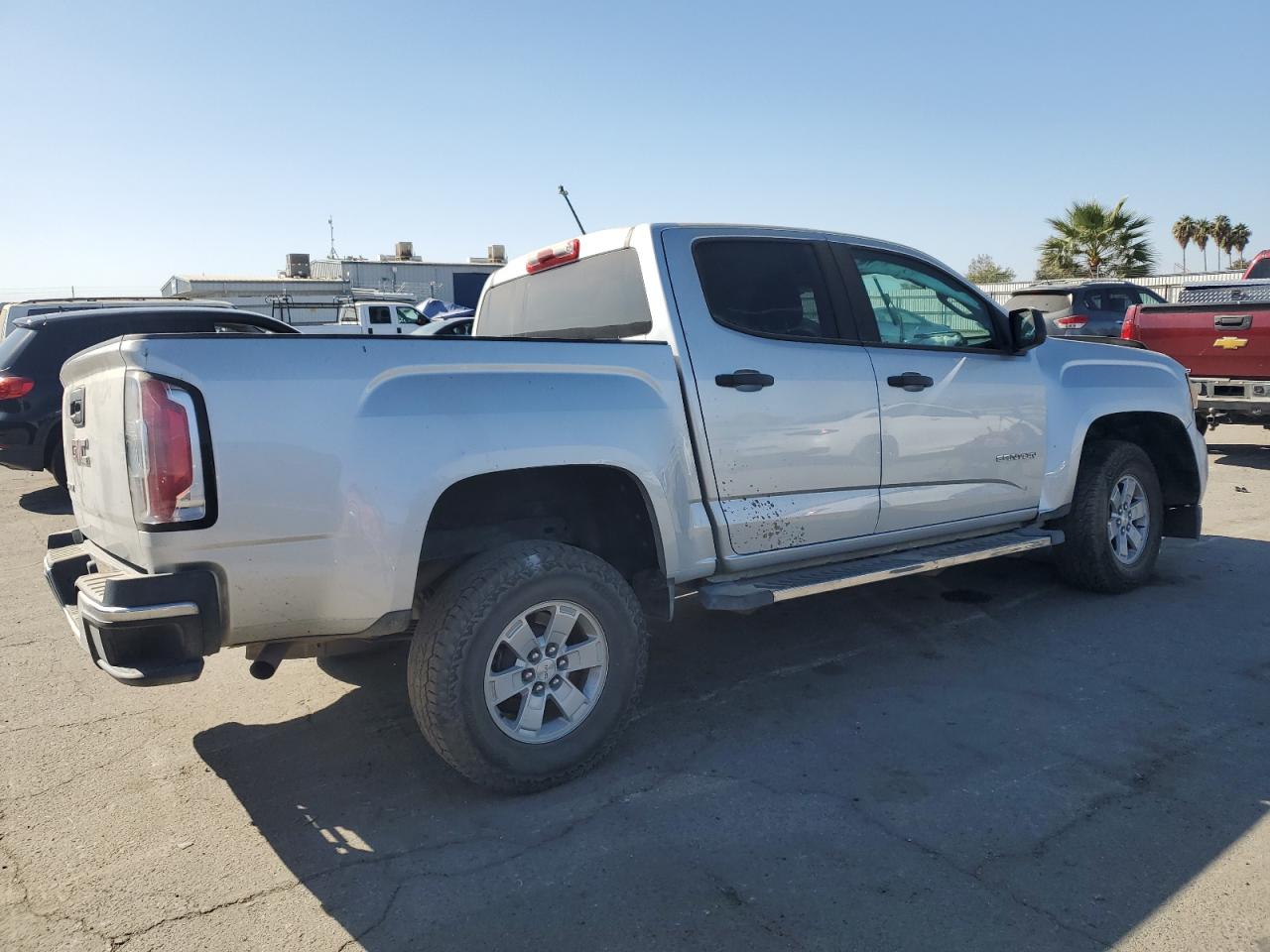 2019 GMC Canyon VIN 1GTG5BEA1K1187730 Copart auction photo, all over damage thumbnail 3