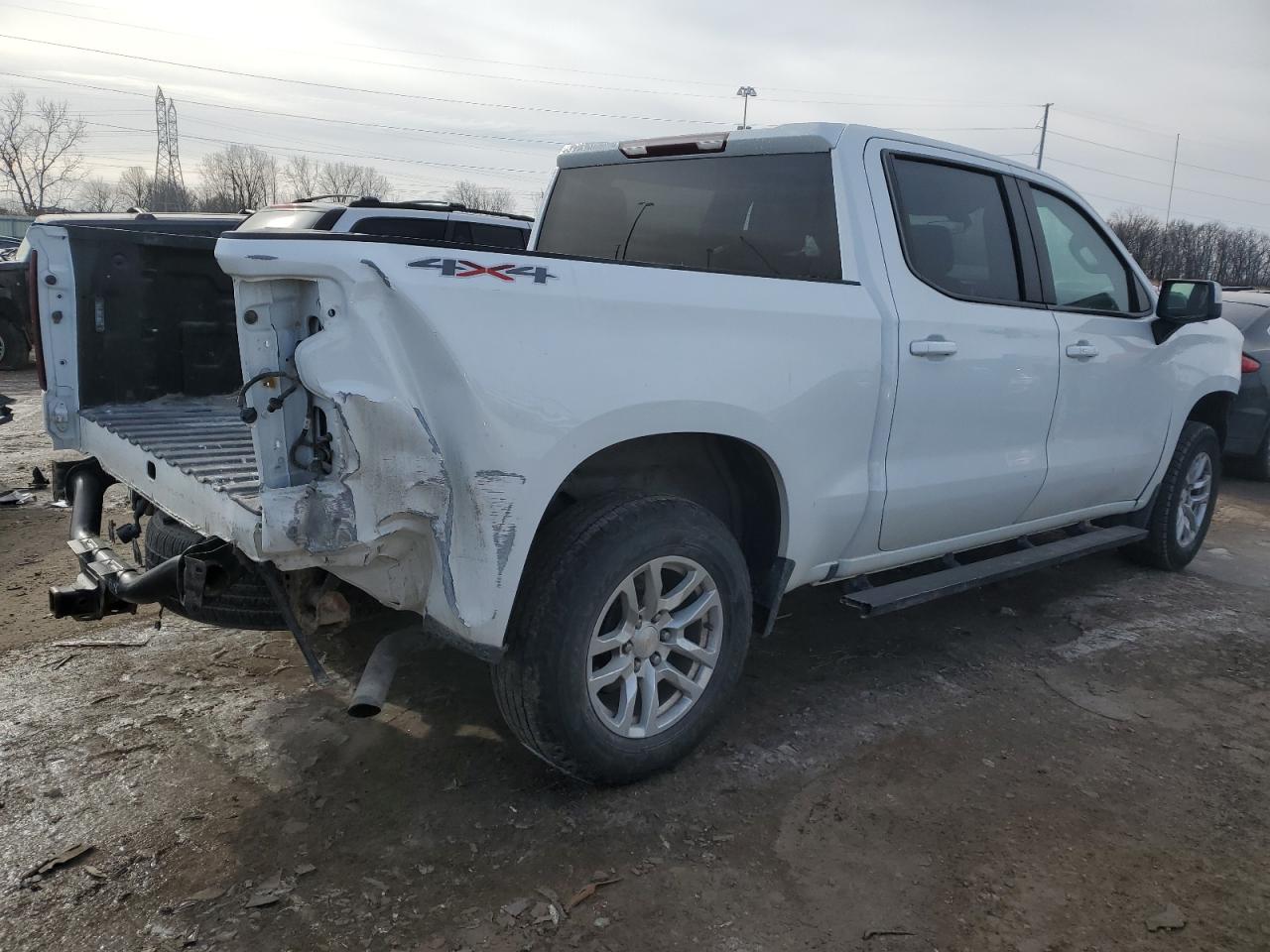 2021 Chevrolet Silverado VIN 3GCUYDED1MG413737 Copart auction photo, front end damage thumbnail 3