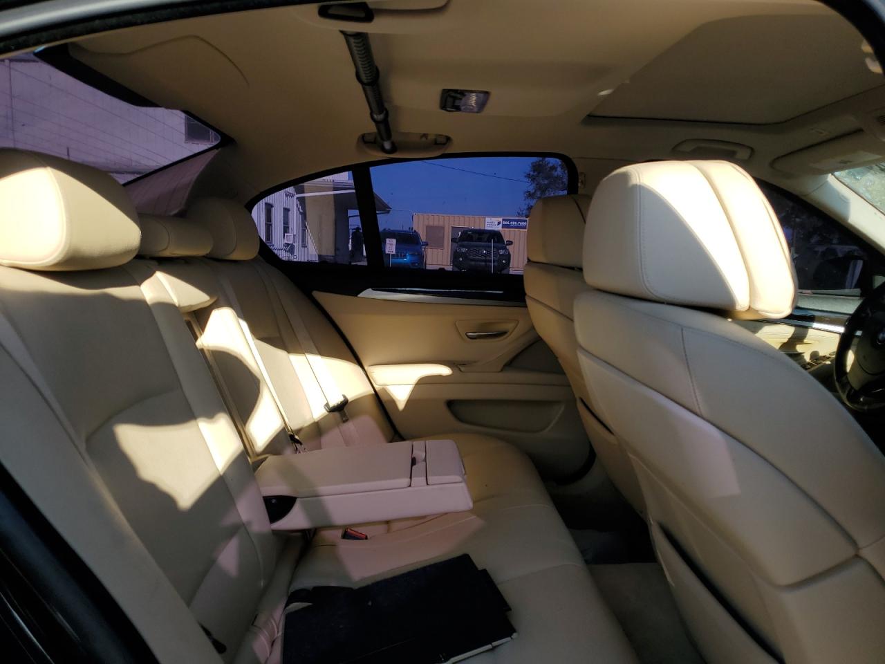 2012 BMW 5er VIN WBAXH5C5XCDW08680 Copart auction photo, minor dent/scratches damage thumbnail 19