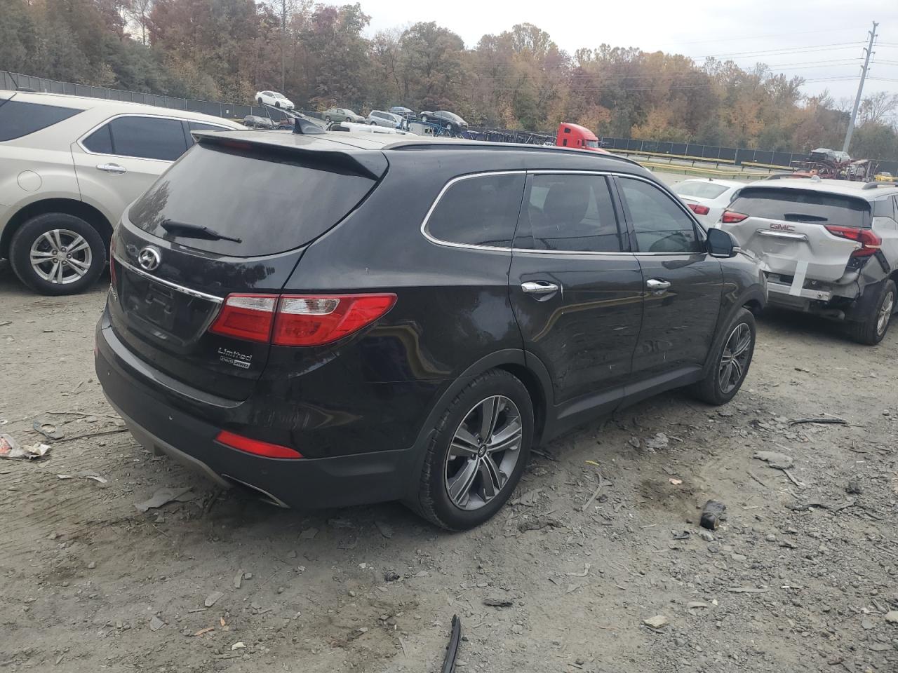 2015 Hyundai Santa Fe VIN KM8SRDHF3FU129846 Copart auction photo, front end damage thumbnail 3