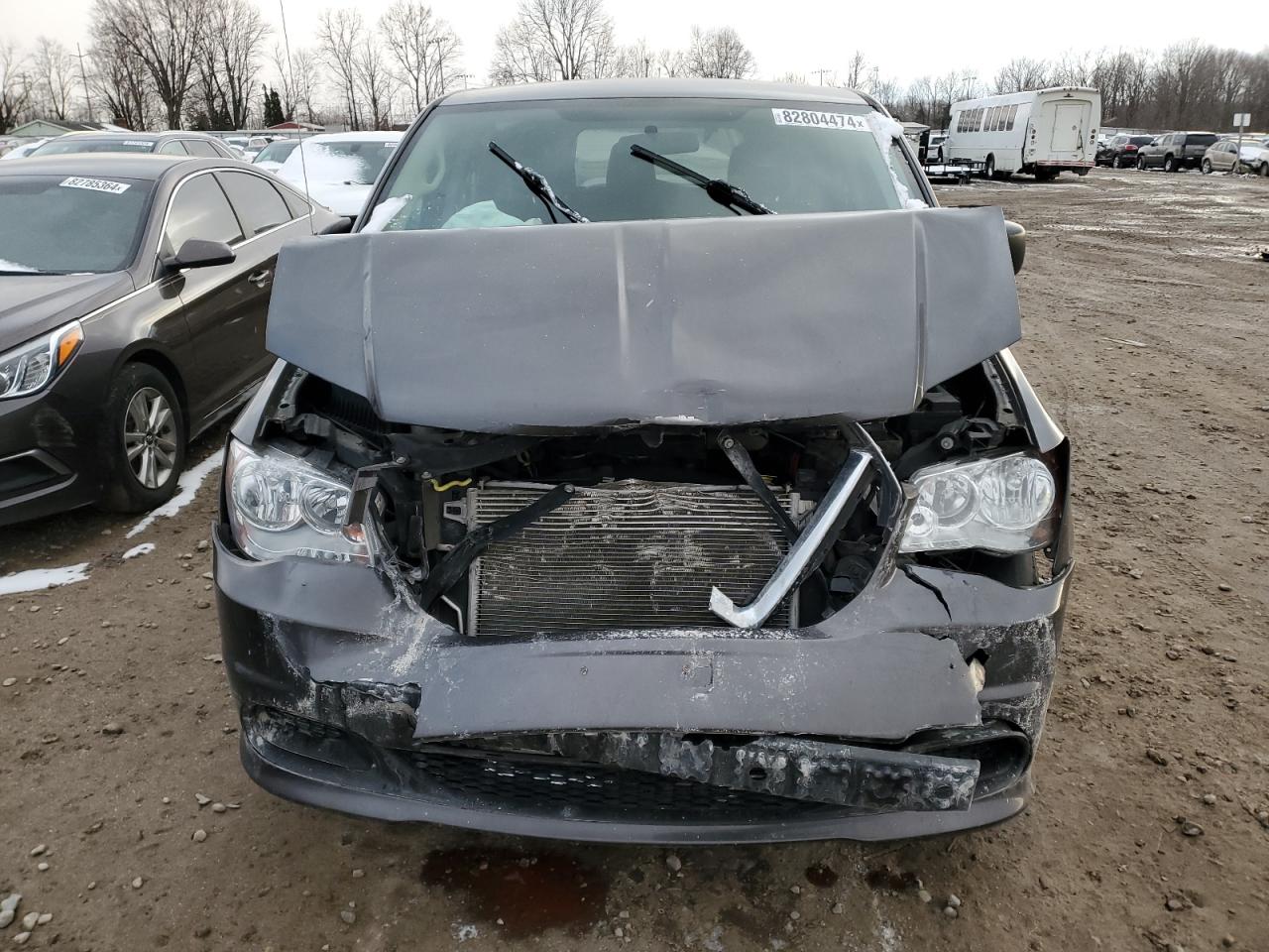 2015 Dodge Caravan VIN 2C4RDGBGXFR651164 Copart auction photo, front end damage thumbnail 5