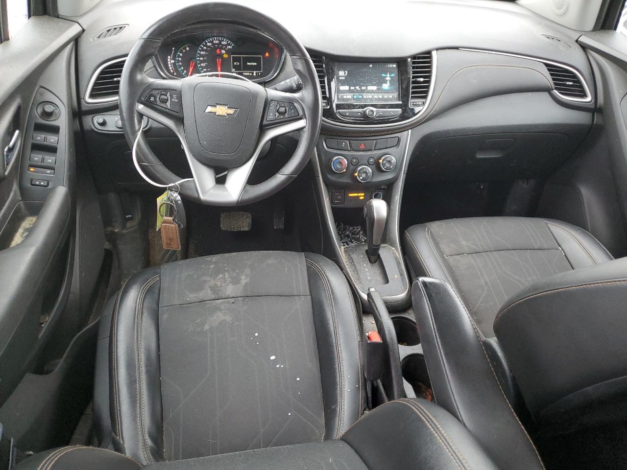 2017 Chevrolet Trax VIN 3GNCJLSB9HL283840 Copart auction photo, all over damage thumbnail 8