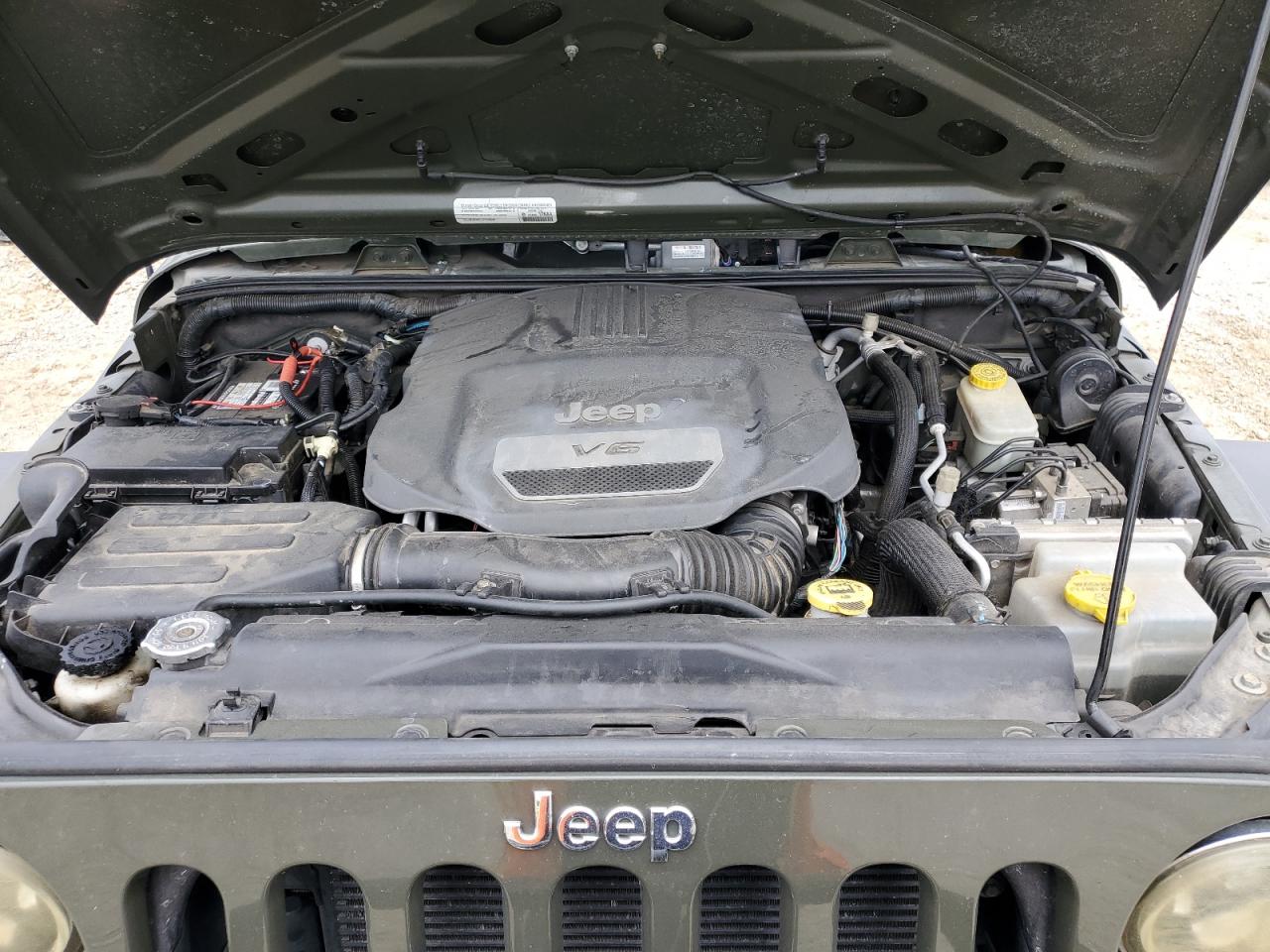2015 Jeep Wrangler VIN 1C4BJWDG5FL597959 Copart auction photo, burn / replaced vin damage thumbnail 13