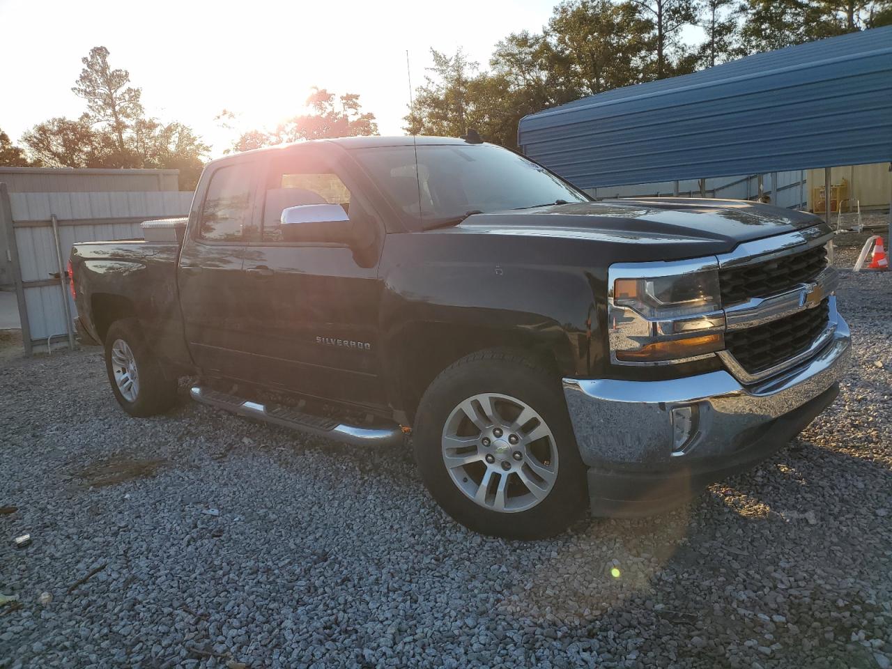 2016 Chevrolet Silverado VIN 1GCRCREC1GZ232232 Copart auction photo, water/flood / front end damage thumbnail 4