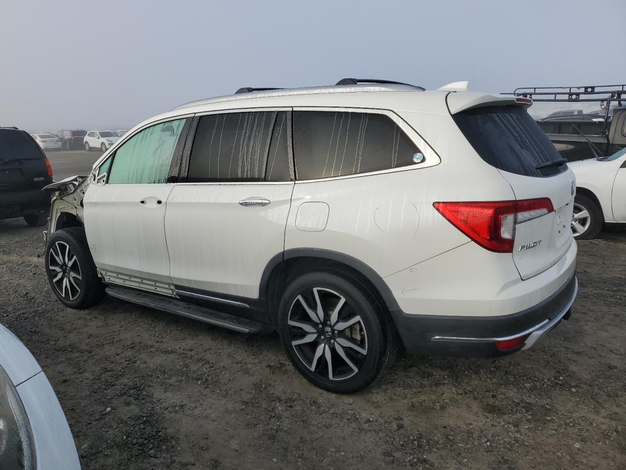2019 Honda Pilot VIN 5FNYF6H07KB026706 Copart auction photo, front end damage thumbnail 2