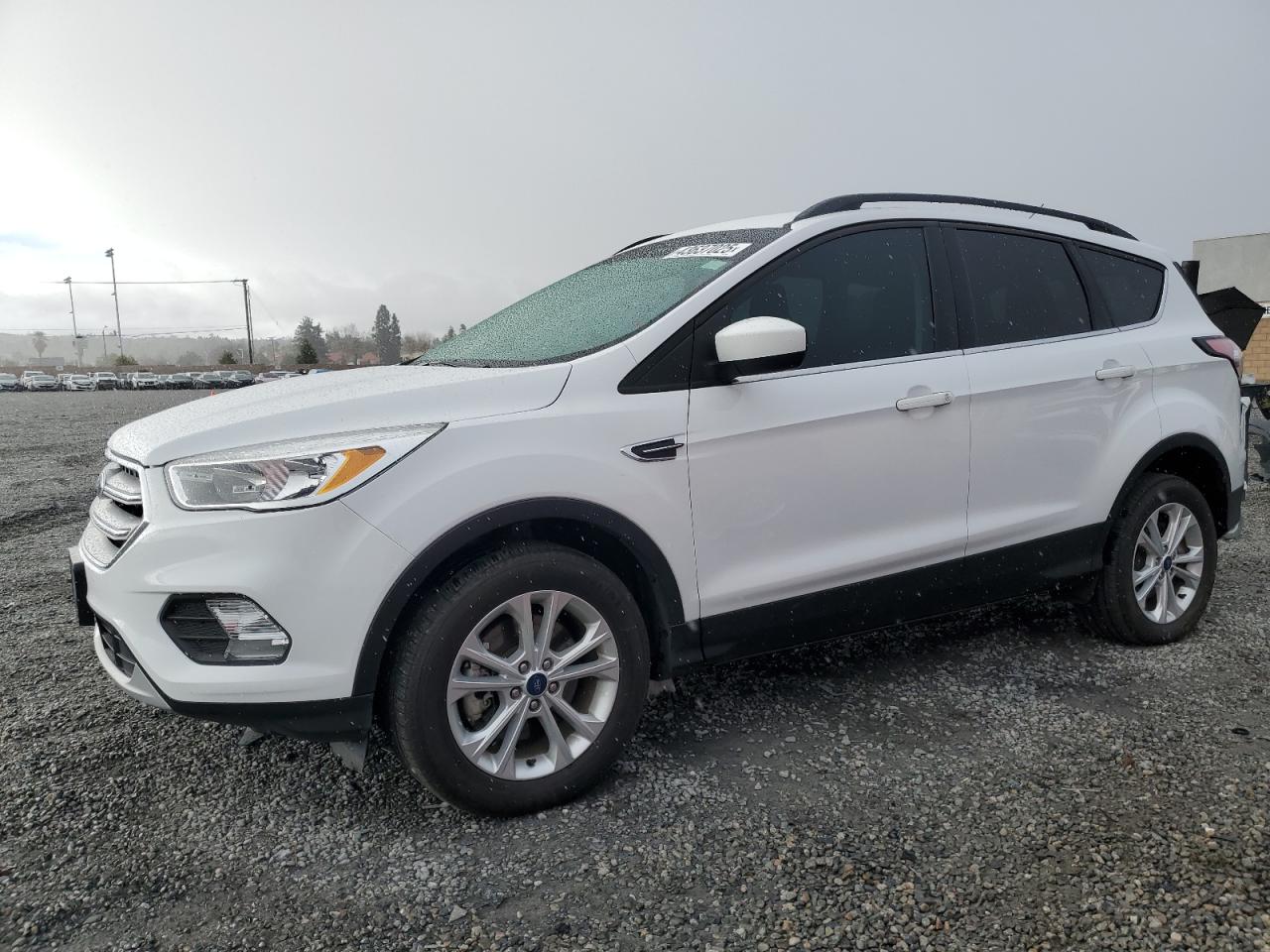 2018 Ford Escape VIN 1FMCU9GD9JUB15295