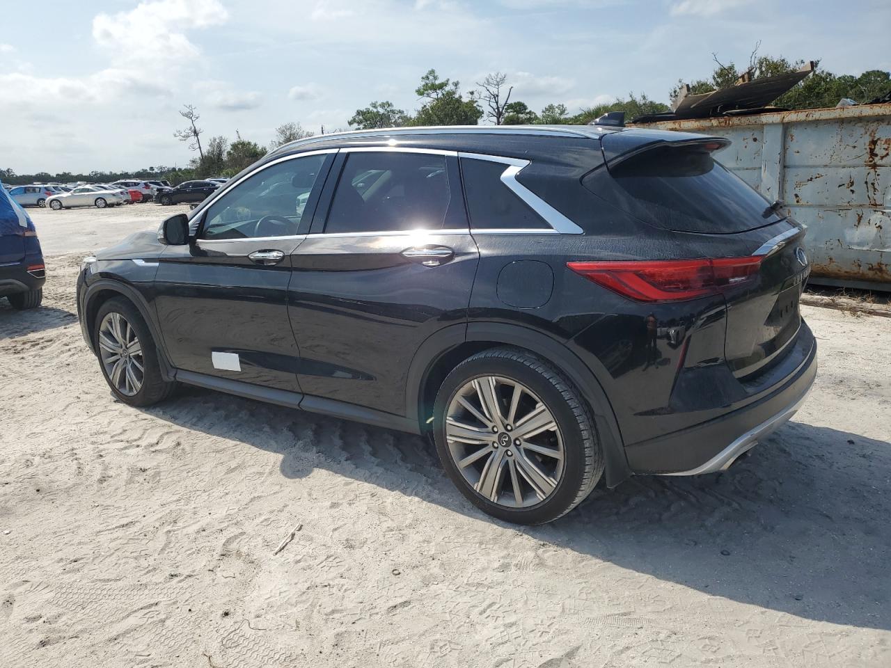 2021 Infiniti QX50 VIN 3PCAJ5CA7MF115026 Copart auction photo, water/flood / minor dent/scratches damage thumbnail 2
