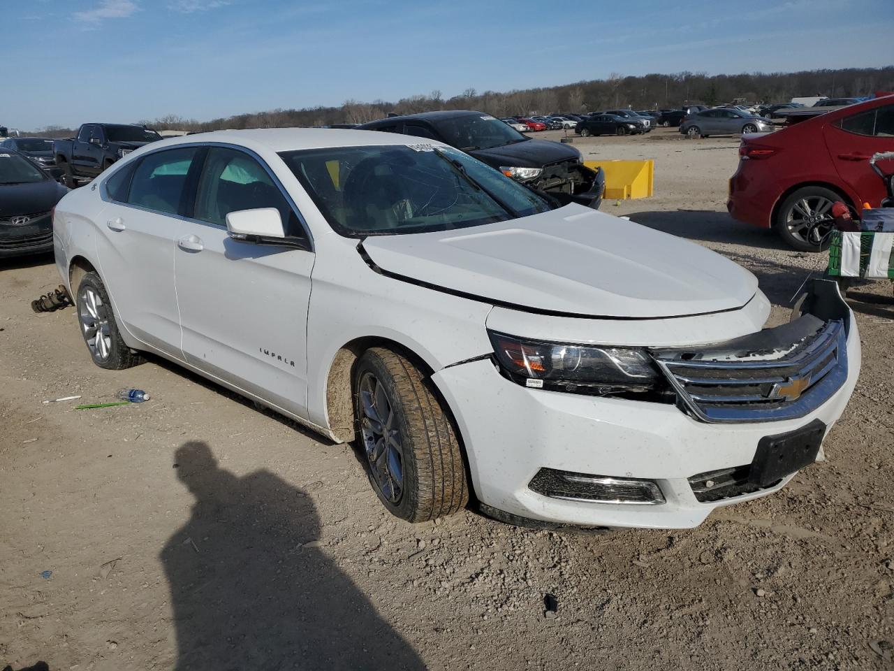 2018 Chevrolet Impala VIN 2G1105S38J9149166 Copart auction photo, front end / side damage thumbnail 4