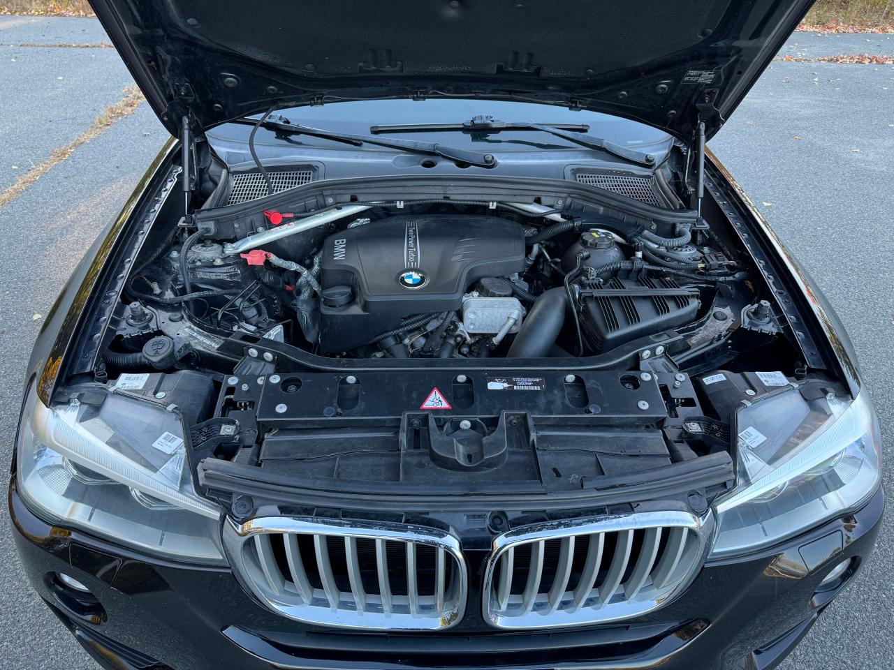 2015 BMW X4 VIN 5UXXW3C56F0M86780 Copart auction photo, normal wear / minor dent/scratches damage thumbnail 7