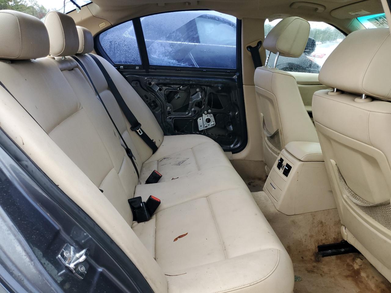 2006 BMW 3er VIN WBAVB13586PT24808 Copart auction photo, all over damage thumbnail 10