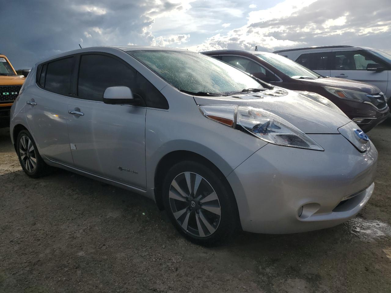 2016 Nissan Leaf VIN 1N4BZ0CP4GC306592 Copart auction photo, water/flood damage thumbnail 4