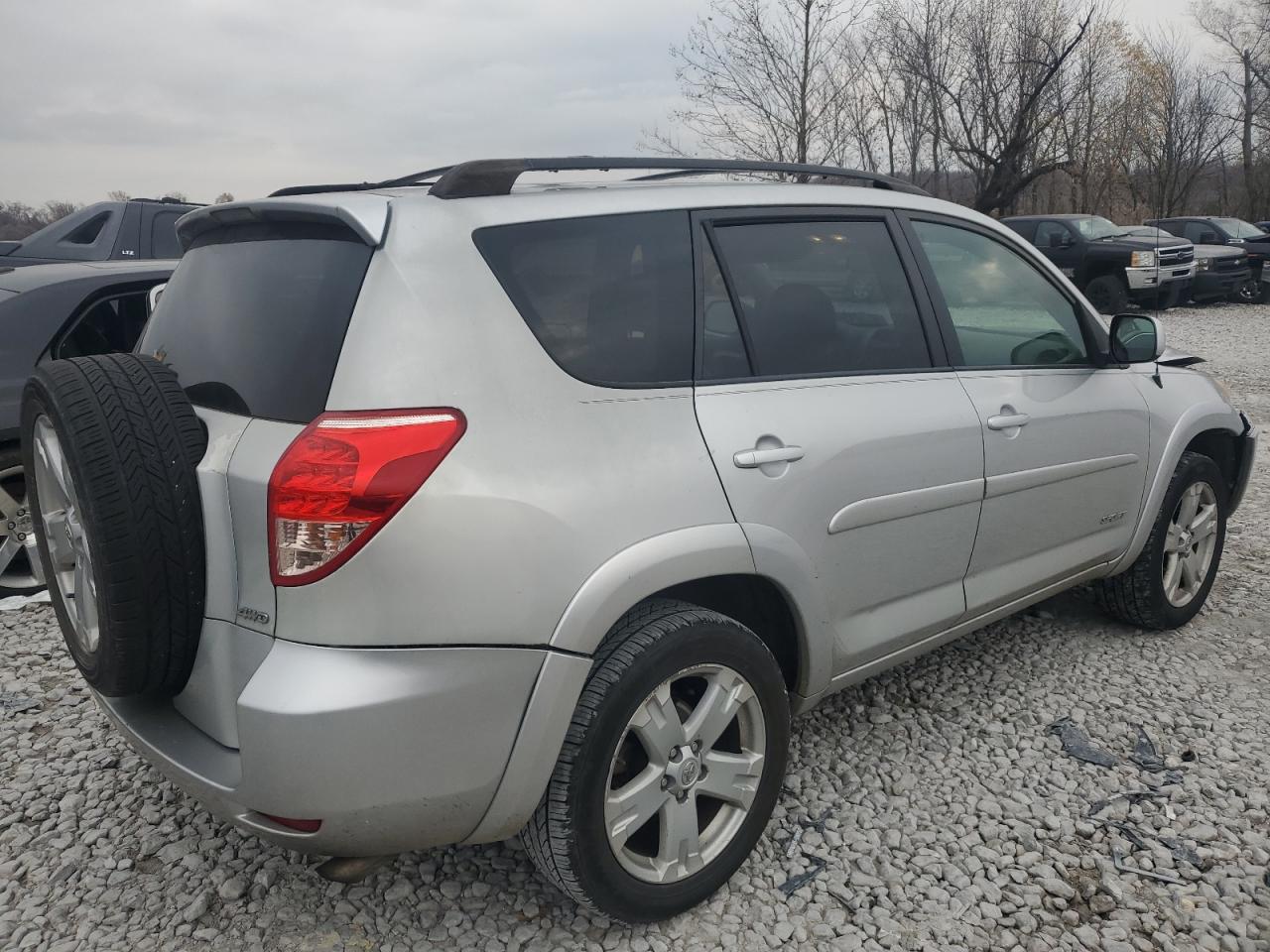 2007 Toyota RAV 4 VIN JTMBD32VX75098099 Copart auction photo, front end damage thumbnail 3
