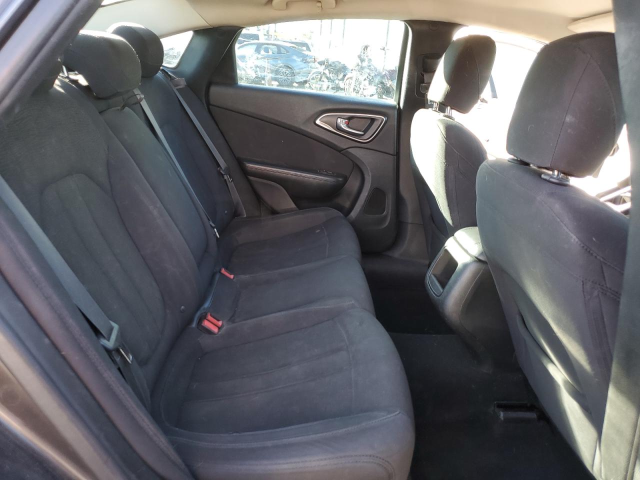 2015 Chrysler 200 VIN 1C3CCCAB9FN563148 Copart auction photo, front end damage thumbnail 10