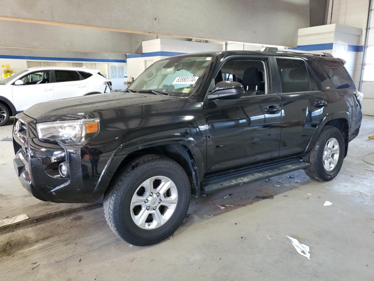 2021 Toyota 4Runner VIN JTEMU5JR8M5893068