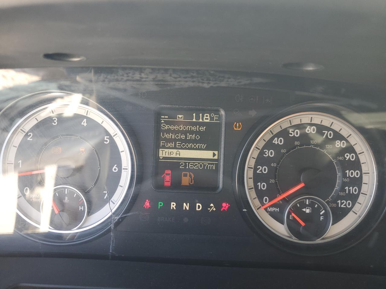 2016 RAM 1500 VIN 3C6RR6KT3GG142542 Copart auction photo, minor dent/scratches damage thumbnail 9