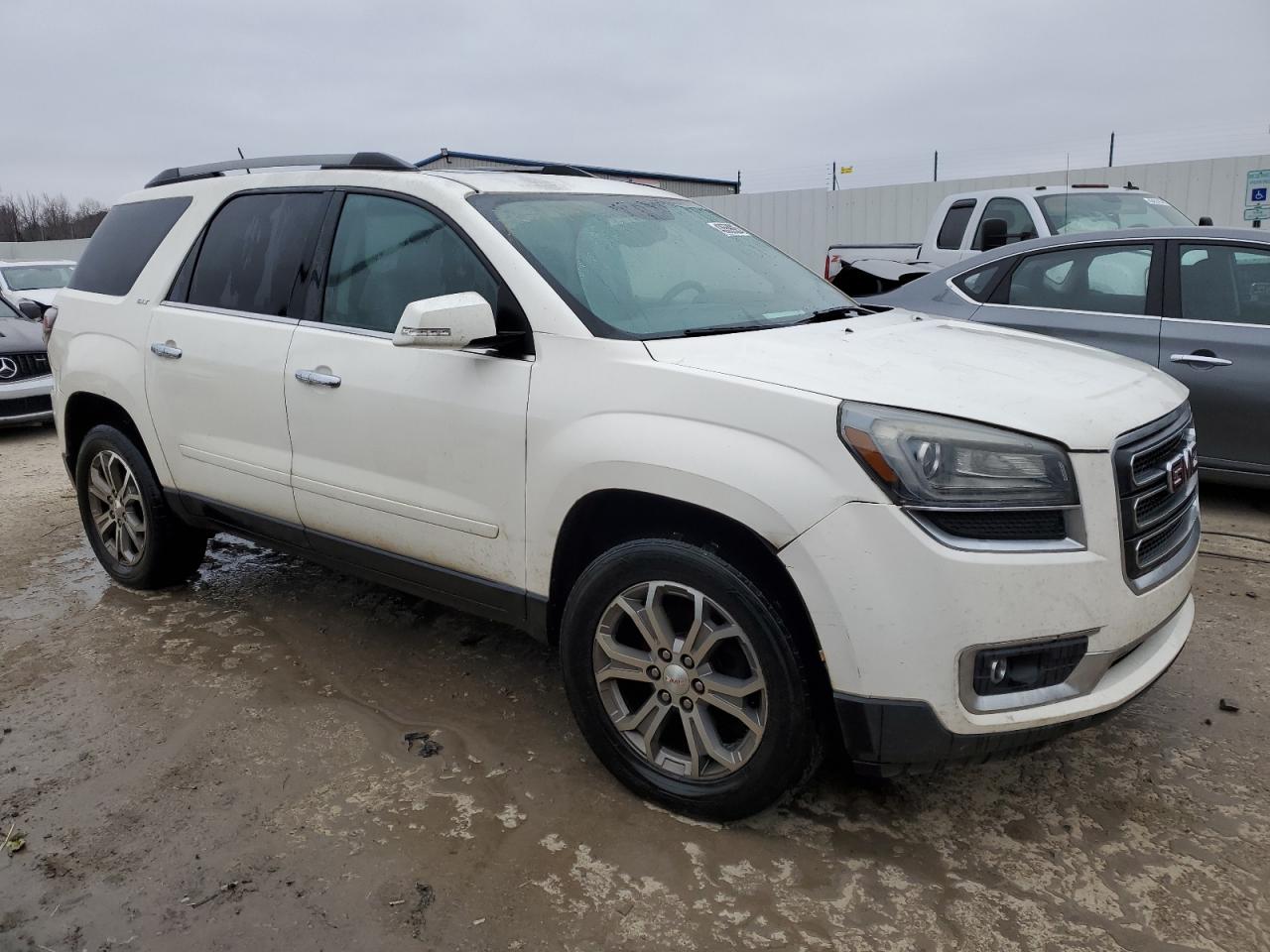 2014 GMC Acadia VIN 1GKKRRKDXEJ377685 Copart auction photo, front end / side damage thumbnail 4