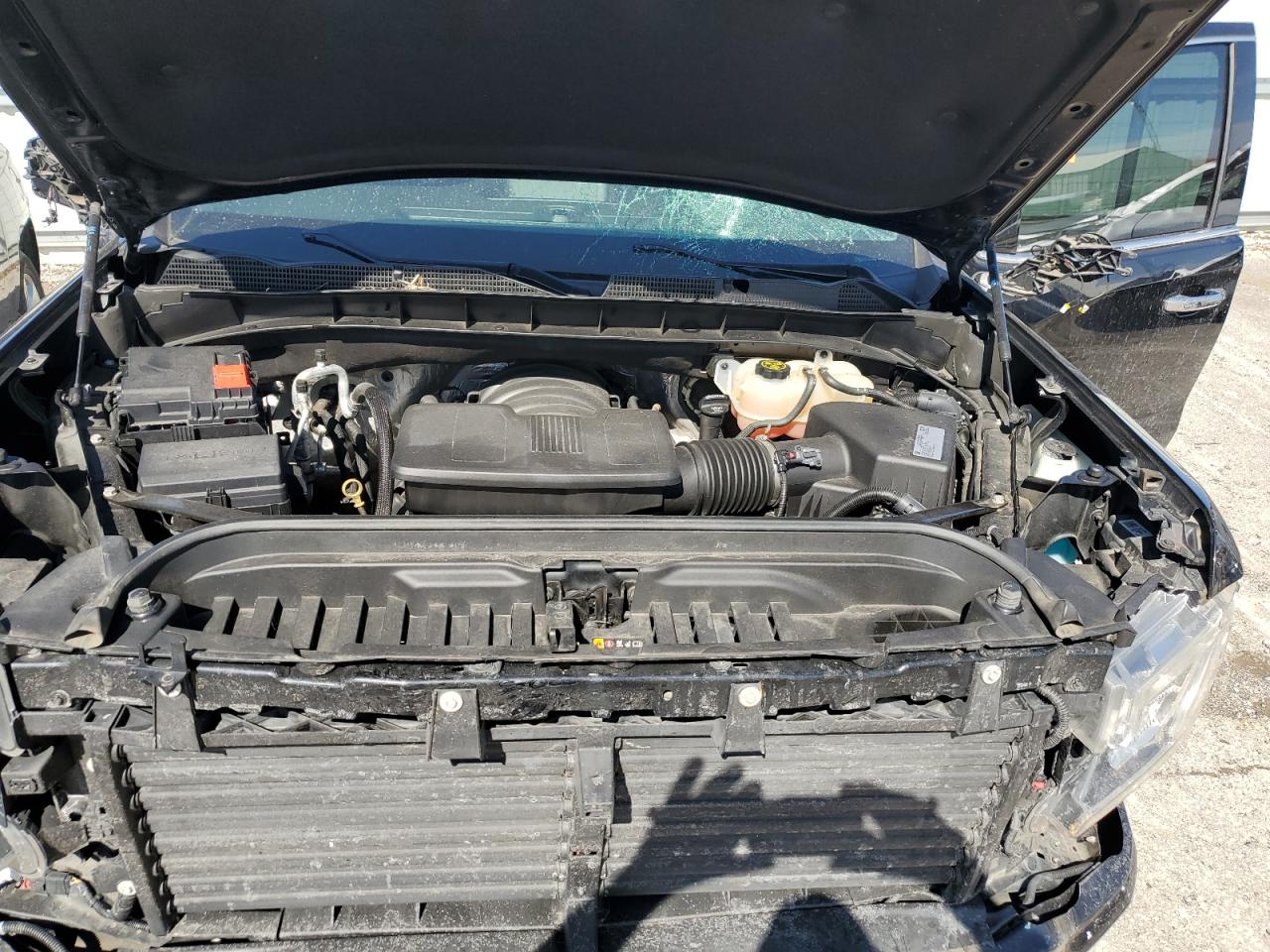 2019 GMC Sierra VIN 3GTU9FEL2KG268639 Copart auction photo, front end / all over damage thumbnail 11