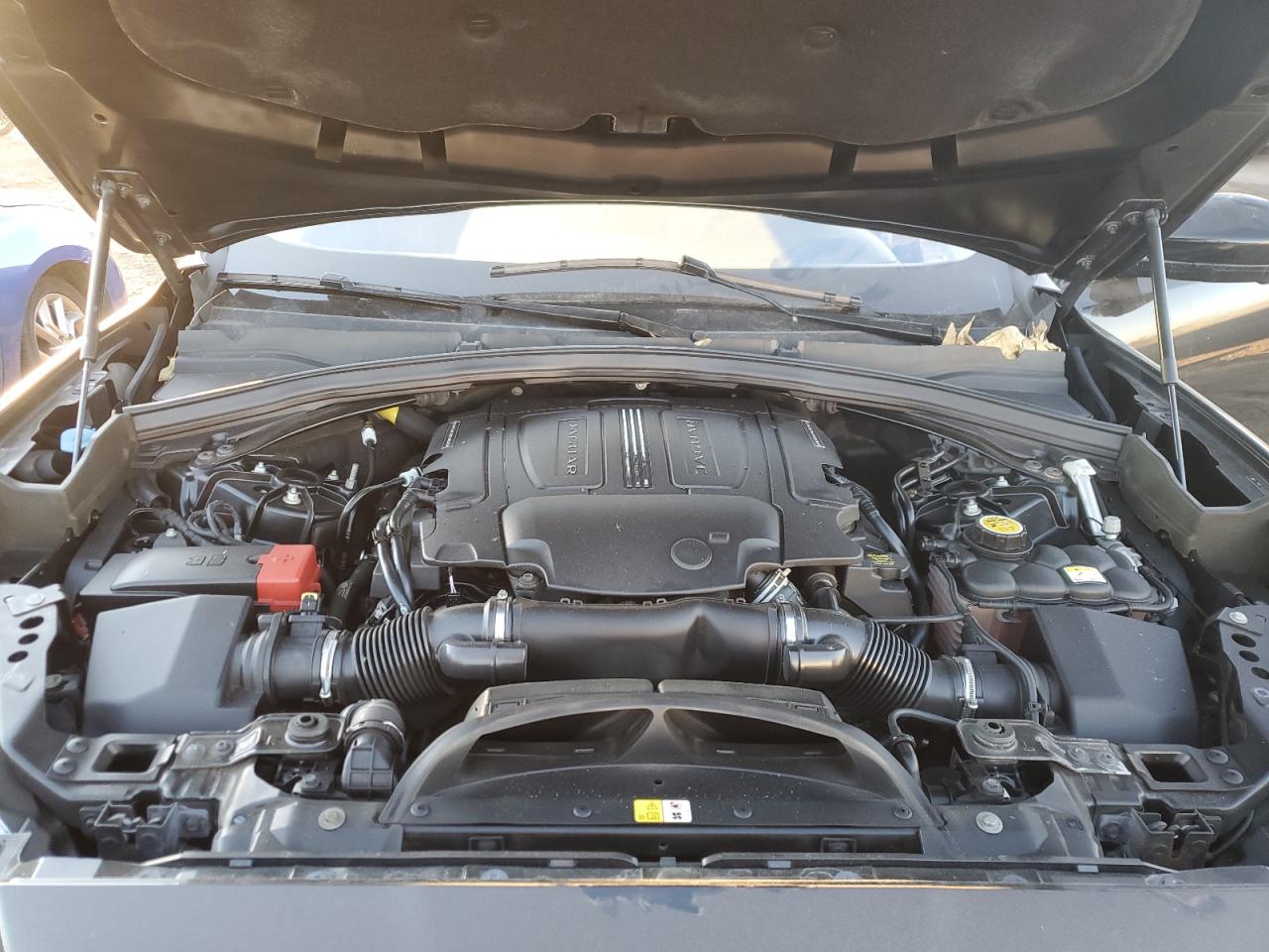 2018 Jaguar F-Pace VIN SADCL2EV3JA262079 Copart auction photo, rear end damage thumbnail 14