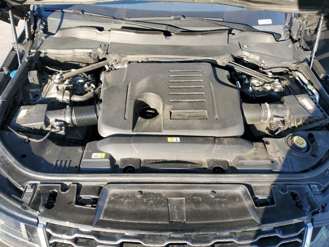 2020 Land Rover Range Rover VIN SALWR2SUXLA899789 Copart auction photo, front end / side damage thumbnail 13