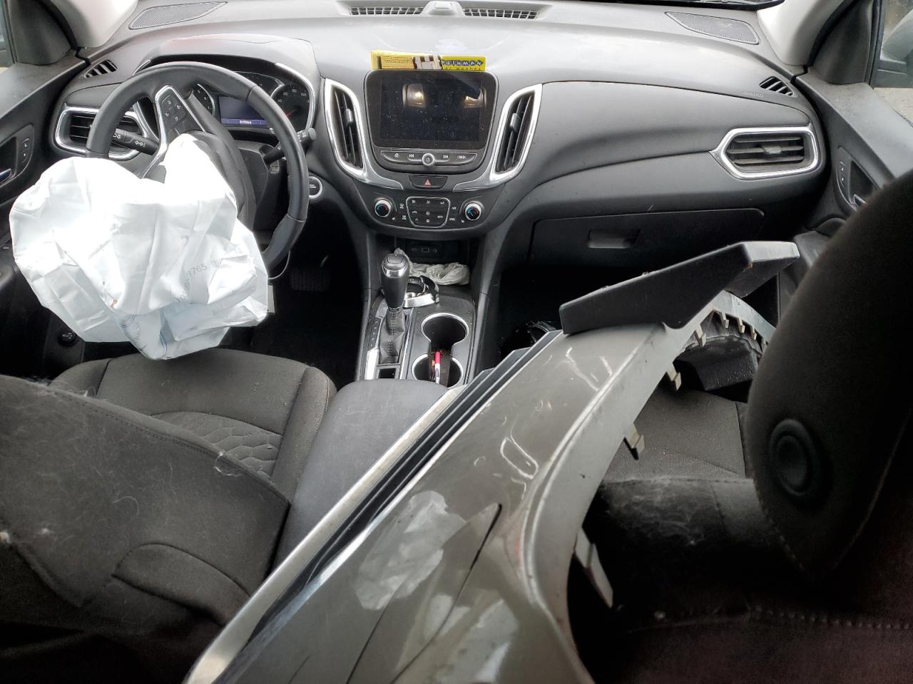 2019 Chevrolet Equinox VIN 3GNAXUEV5KS528776 Copart auction photo, front end / undercarriage damage thumbnail 8
