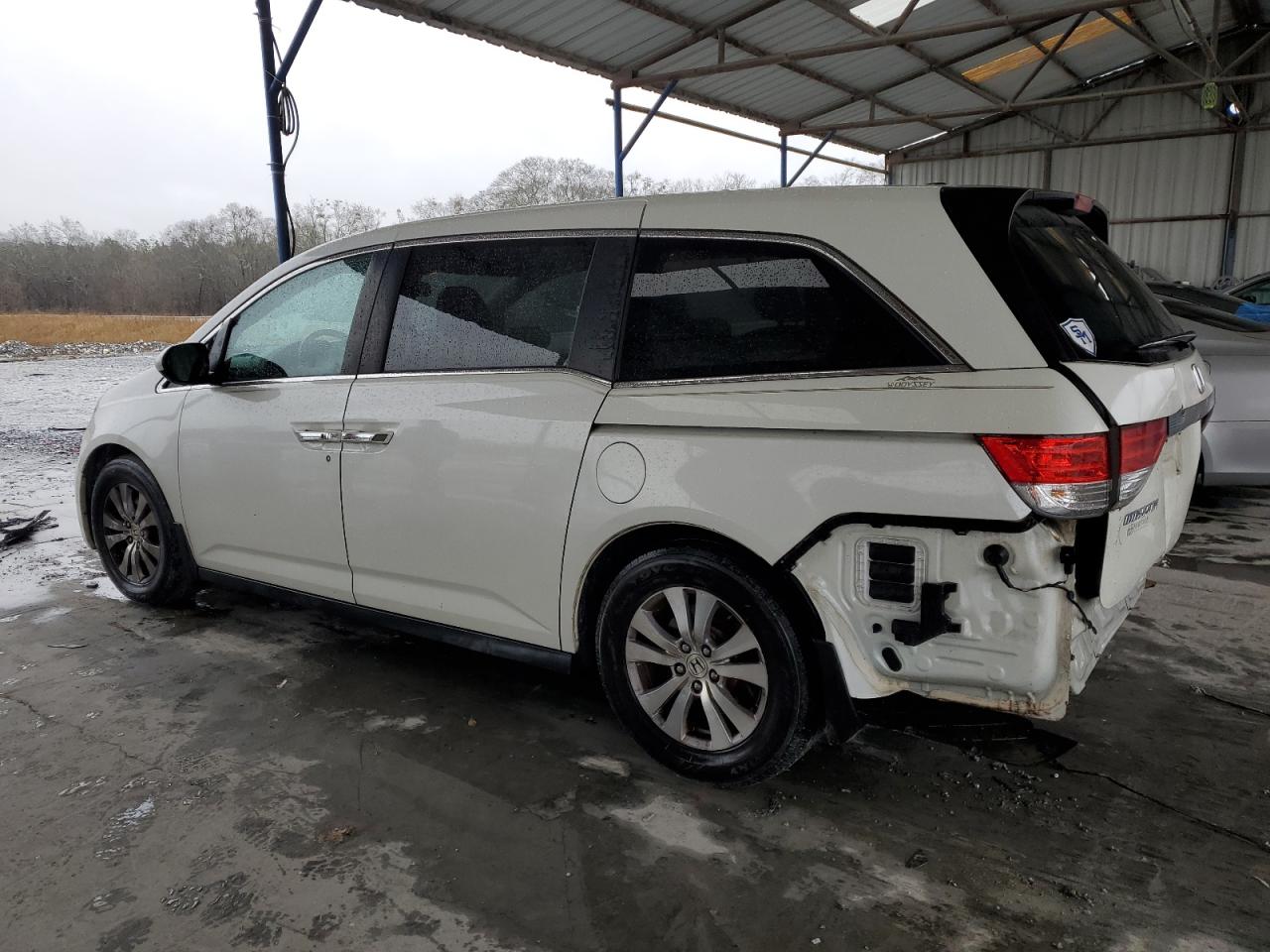 2015 Honda Odyssey VIN 5FNRL5H60FB066899 Copart auction photo, rear end damage thumbnail 2