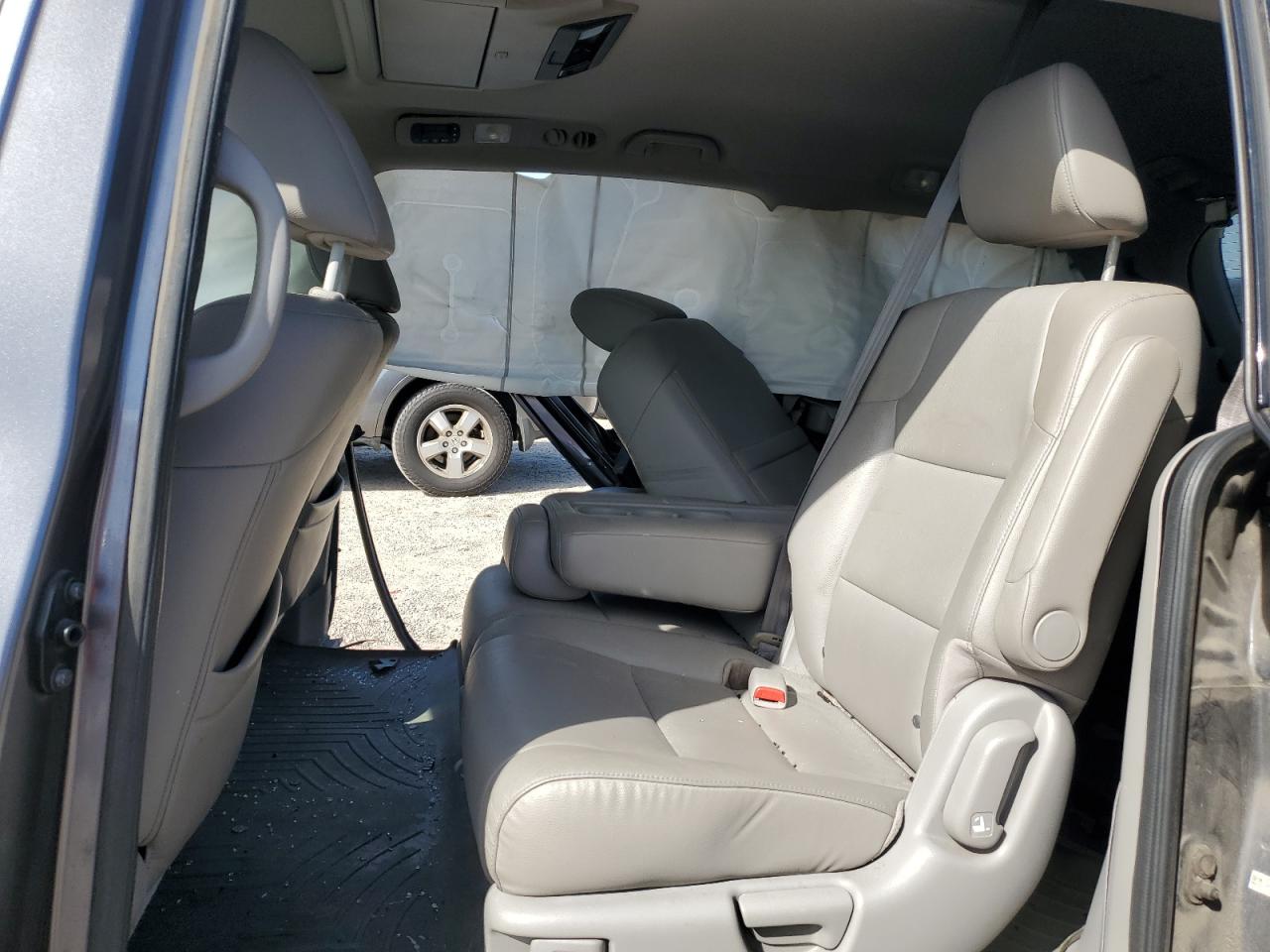2014 Honda Odyssey VIN 5FNRL5H91EB106724 Copart auction photo, front end damage thumbnail 11