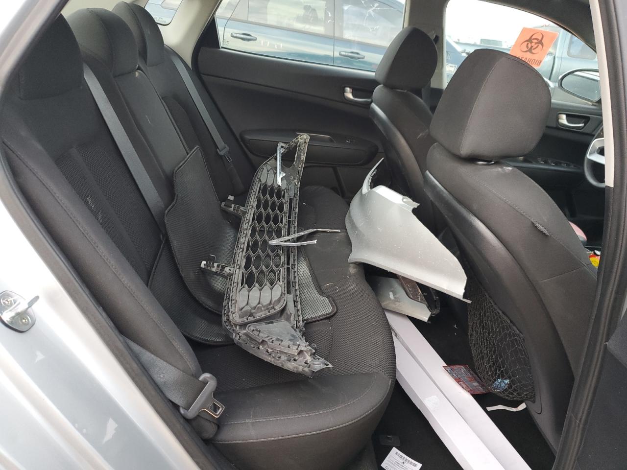 2019 KIA Optima VIN 5XXGT4L31KG305687 Copart auction photo, front end / minor dent/scratches damage thumbnail 10