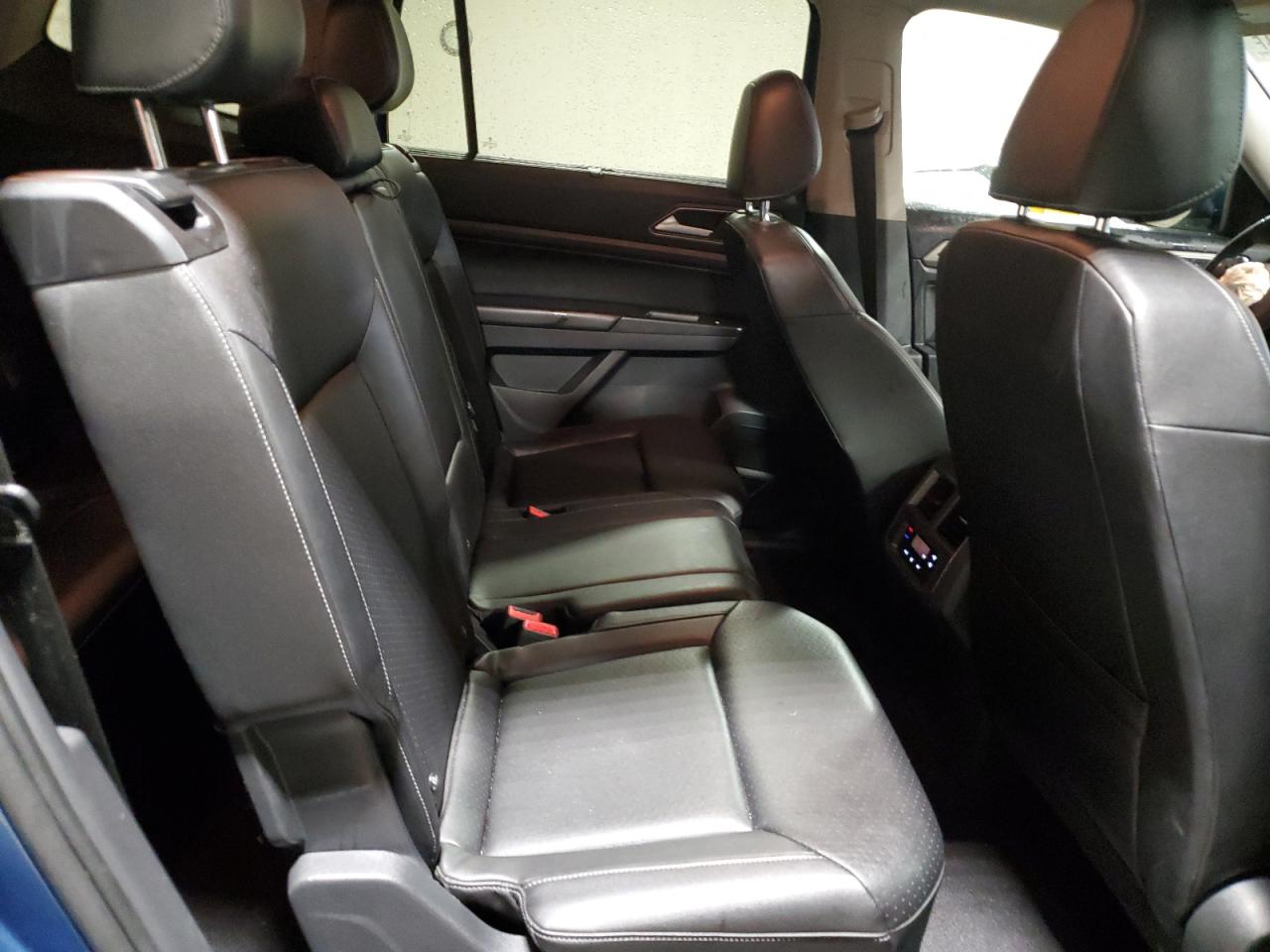 2019 Volkswagen Atlas VIN 1V2WR2CA1KC555376 Copart auction photo, front end damage thumbnail 11