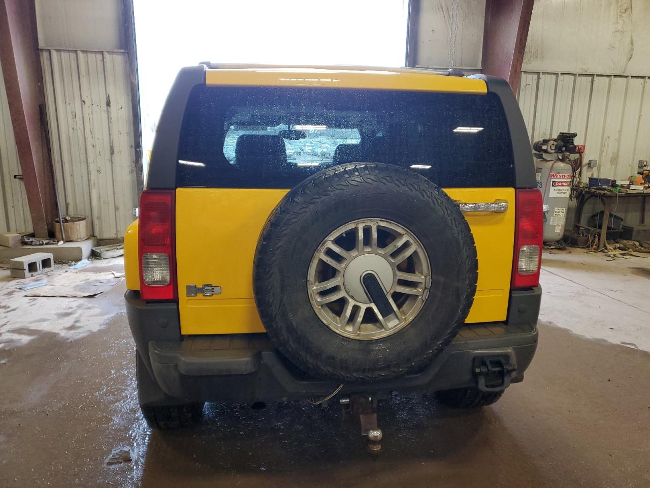 2006 Hummer H3 VIN 5GTDN136168103052 Copart auction photo, front end damage thumbnail 6