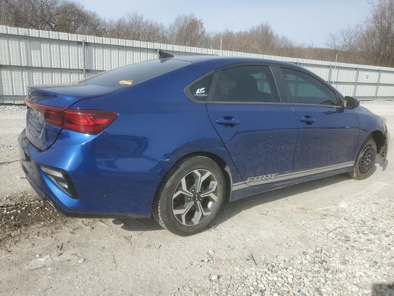 2019 KIA Forte VIN 3KPF24AD1KE005943 Copart auction photo, hail / front end damage thumbnail 3