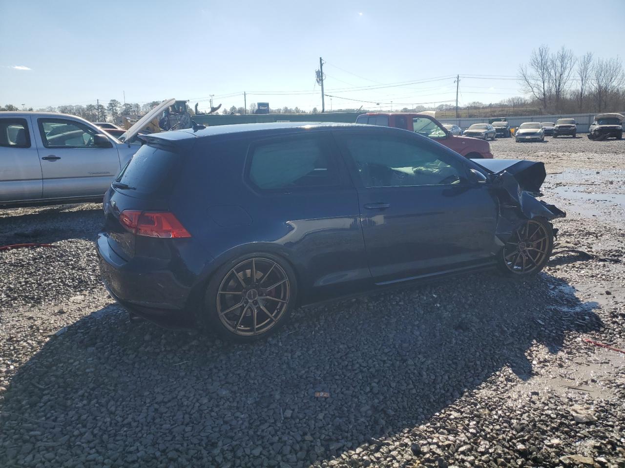 2015 Volkswagen GTI VIN 3VWY47AU9FM095064 Copart auction photo, front end damage thumbnail 3