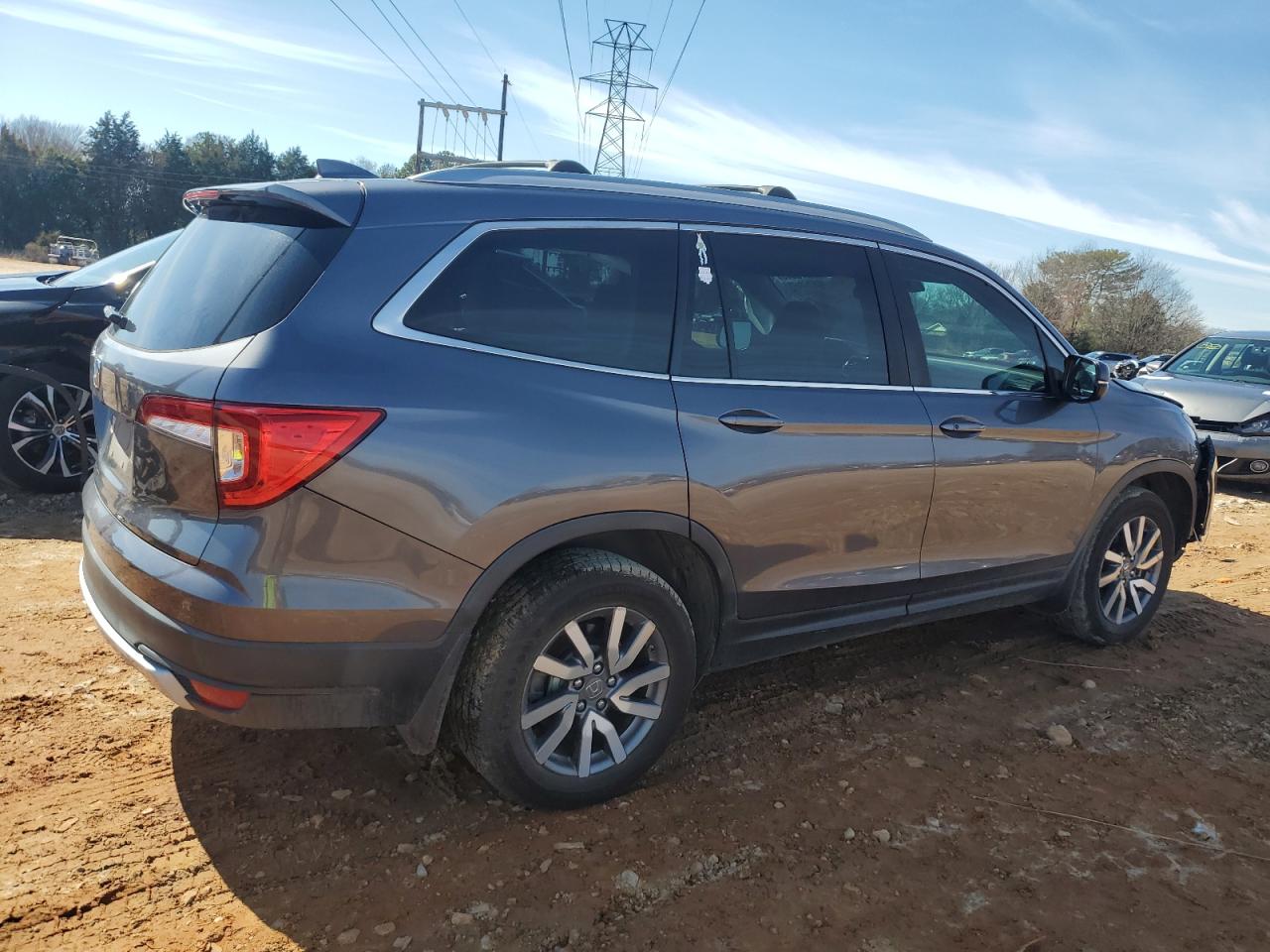 2019 Honda Pilot VIN 5FNYF5H35KB045260 Copart auction photo, front end damage thumbnail 3