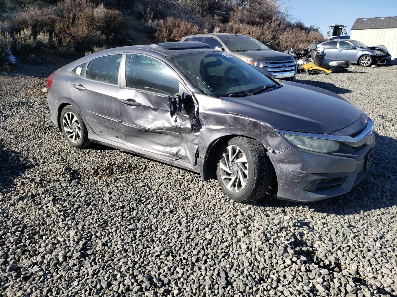 2016 Honda Civic VIN 19XFC2F72GE025839 Copart auction photo, side / front end damage thumbnail 4