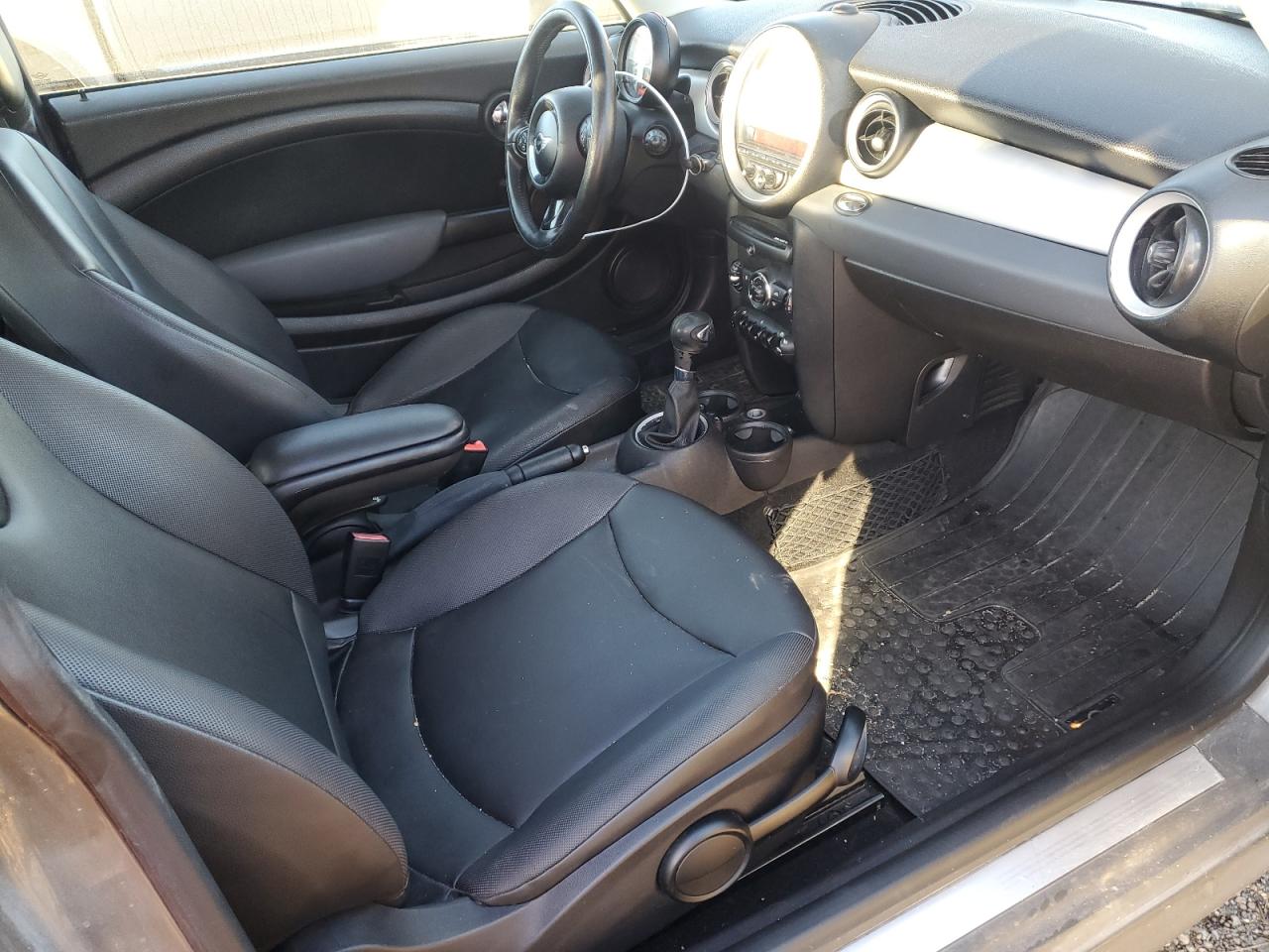 2012 MINI Cooper VIN WMWSU3C51CT259635 Copart auction photo, minor dent/scratches damage thumbnail 8