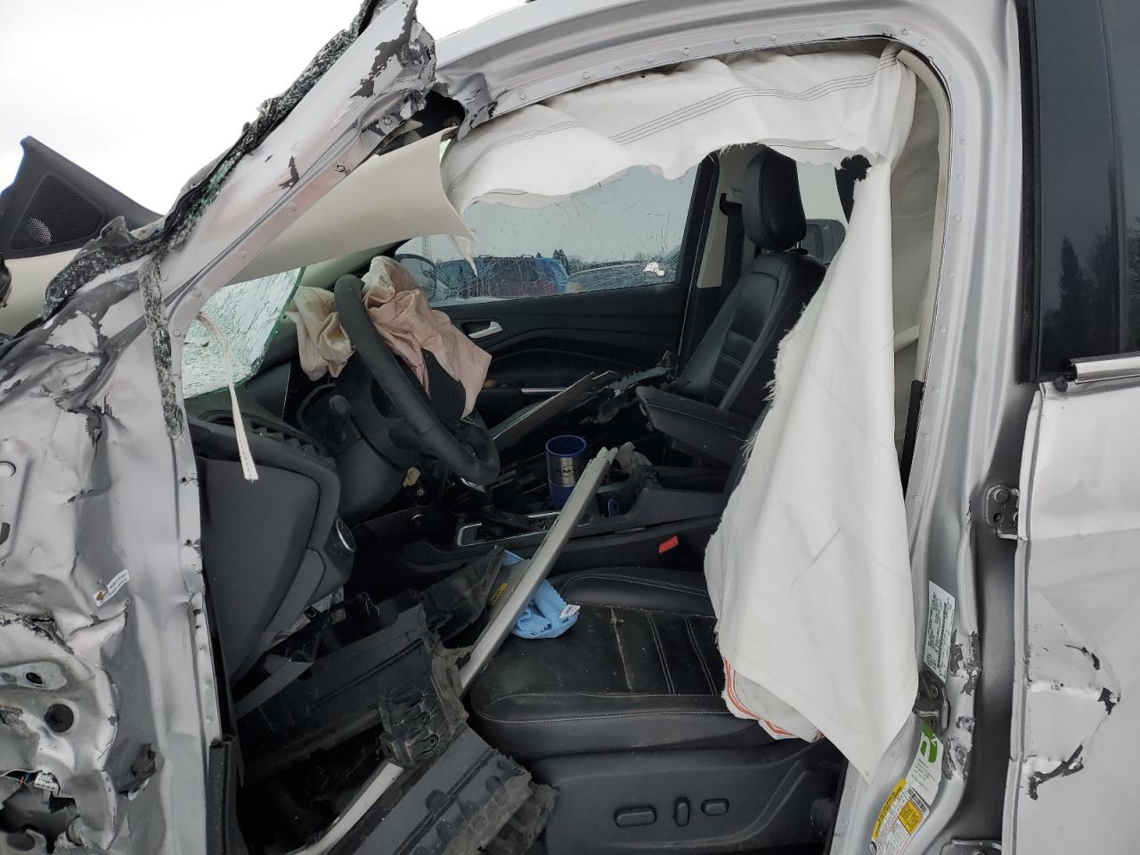 2019 Ford Escape VIN 1FMCU0HD6KUB40232 Copart auction photo, front end / side damage thumbnail 7