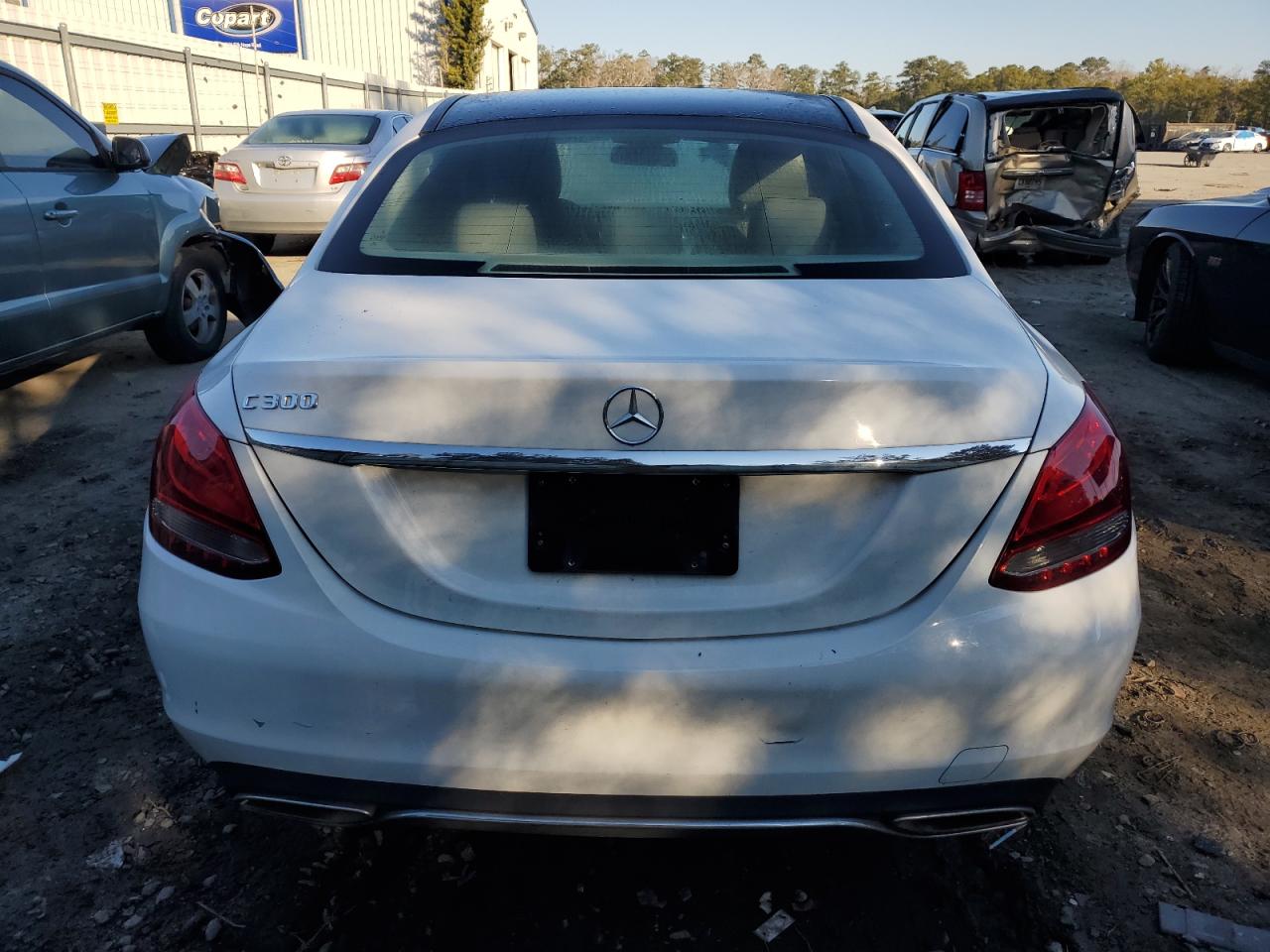2018 Mercedes-Benz C-klasse VIN 55SWF4JB6JU259318 Copart auction photo, front end damage thumbnail 6