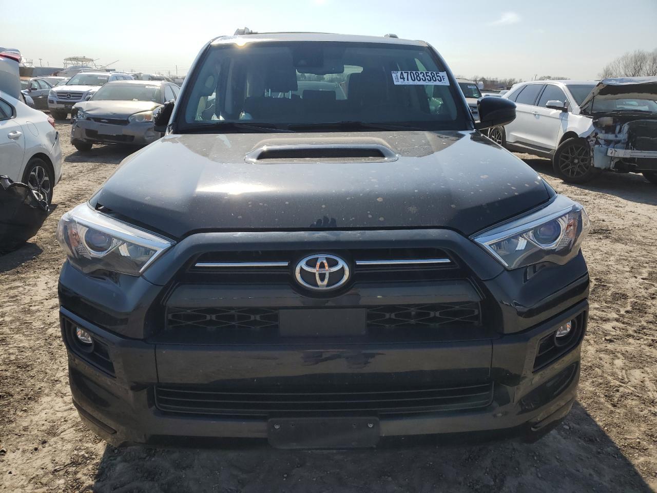 2023 Toyota 4Runner VIN JTEAU5JR2P5282444 Copart auction photo, side / minor dent/scratches damage thumbnail 5