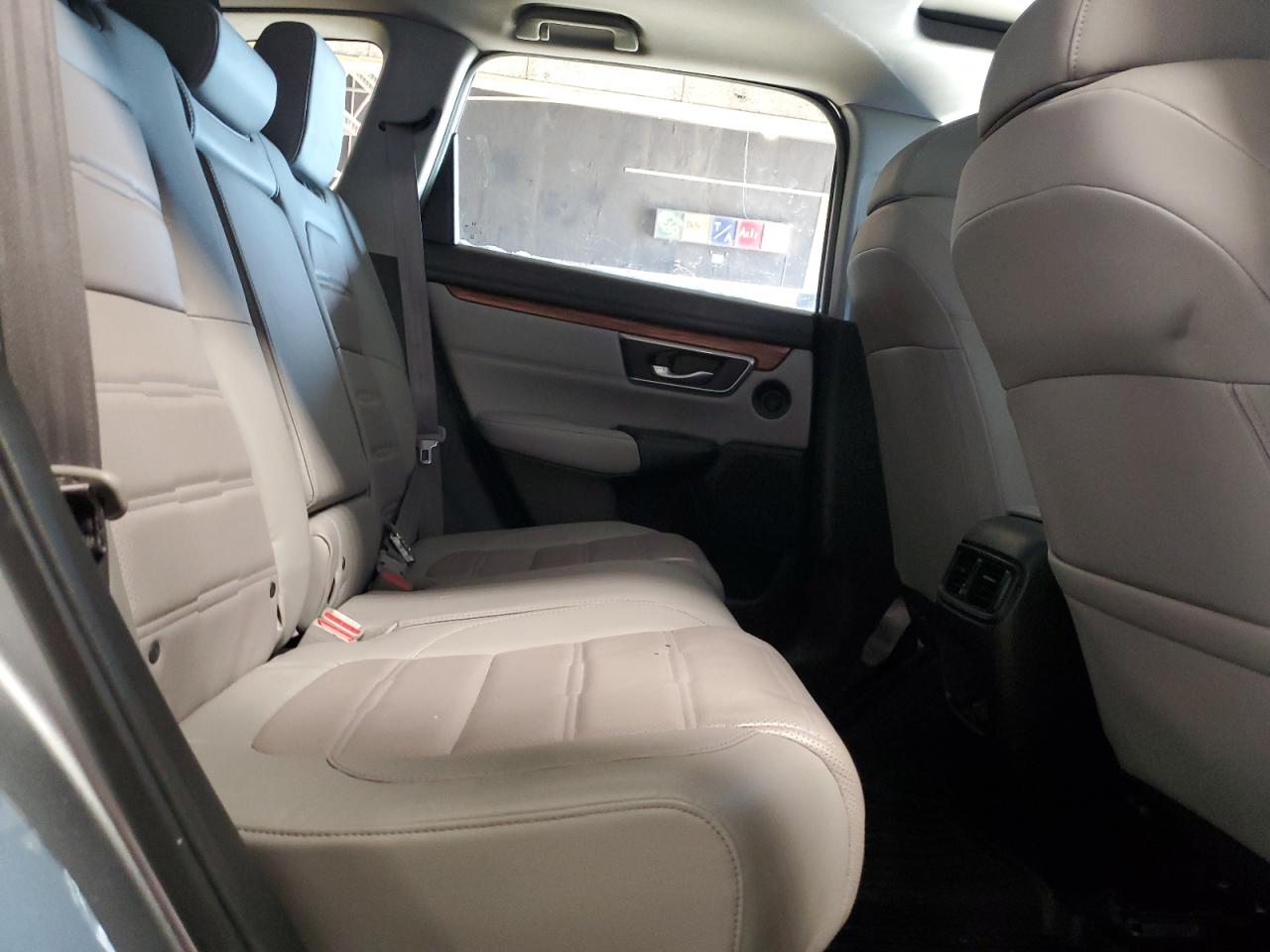 2017 Honda CR-V VIN 7FARW1H81HE040000 Copart auction photo, front end / minor dent/scratches damage thumbnail 12