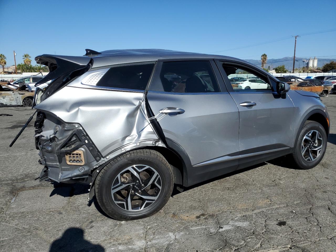 2023 KIA Sportage VIN KNDPUCAF4P7153571 Copart auction photo, all over damage thumbnail 3
