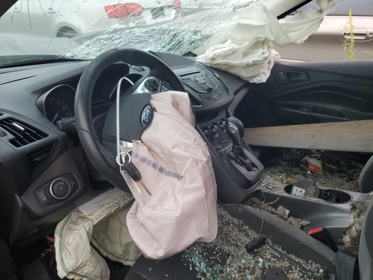 2015 Ford Escape VIN 1FMCU0F76FUB34918 Copart auction photo, all over damage thumbnail 8